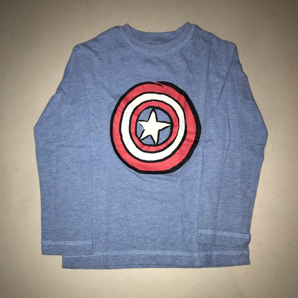 Uniqlo x Marvel Captain America Tee